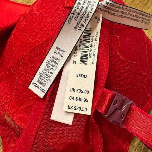 NWT Victoria’s Secret red lace push up bra (36DD) - Picture 3 of 5